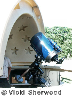 Killarney Park - open dome and telescope