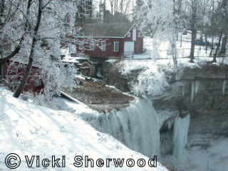 Upper DeCew Falls in winter<empty>