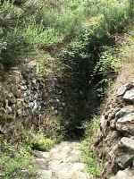 Entrance to Mane Er Hroueg tumulus