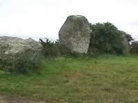 Vieux Moulin - 3 large menhirs